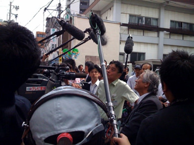 オープン当初の様子。名古屋市長がご来店されました。
